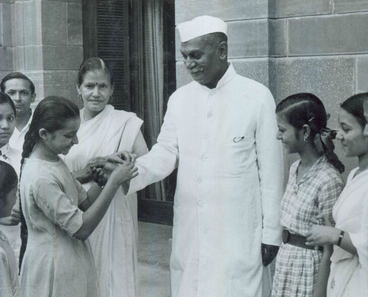 இனிய காலை வணக்கம் 💞💞💞 - ShareChat